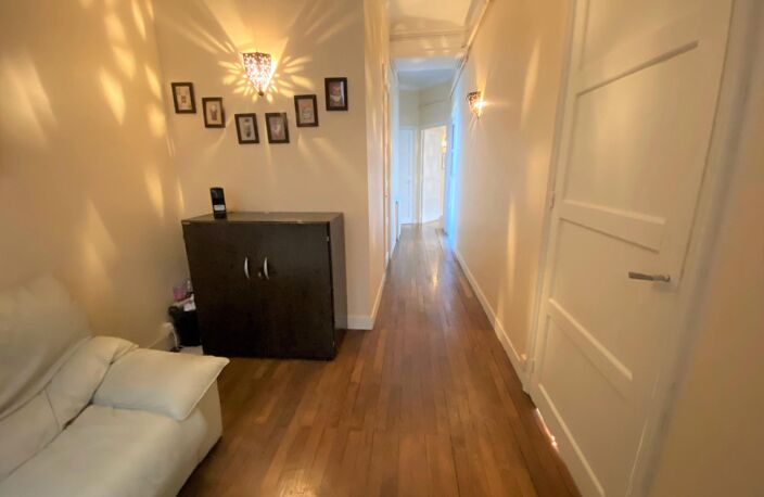 Adresse d'exception sur la prestigieuse Place Graslin — photo 5