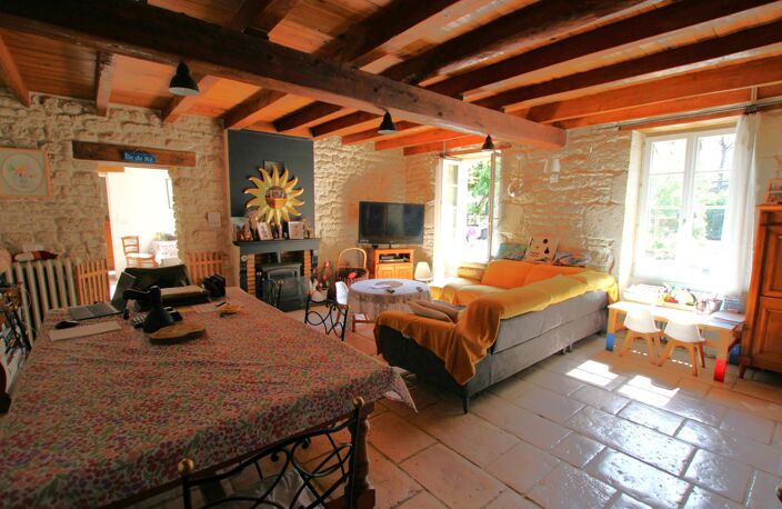Maison en pierre avec piscine - Calme, charme et authenticité ! — photo 3