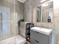 Type 2 - 42 m2 175 000 € - CHAMBERY — photo 3