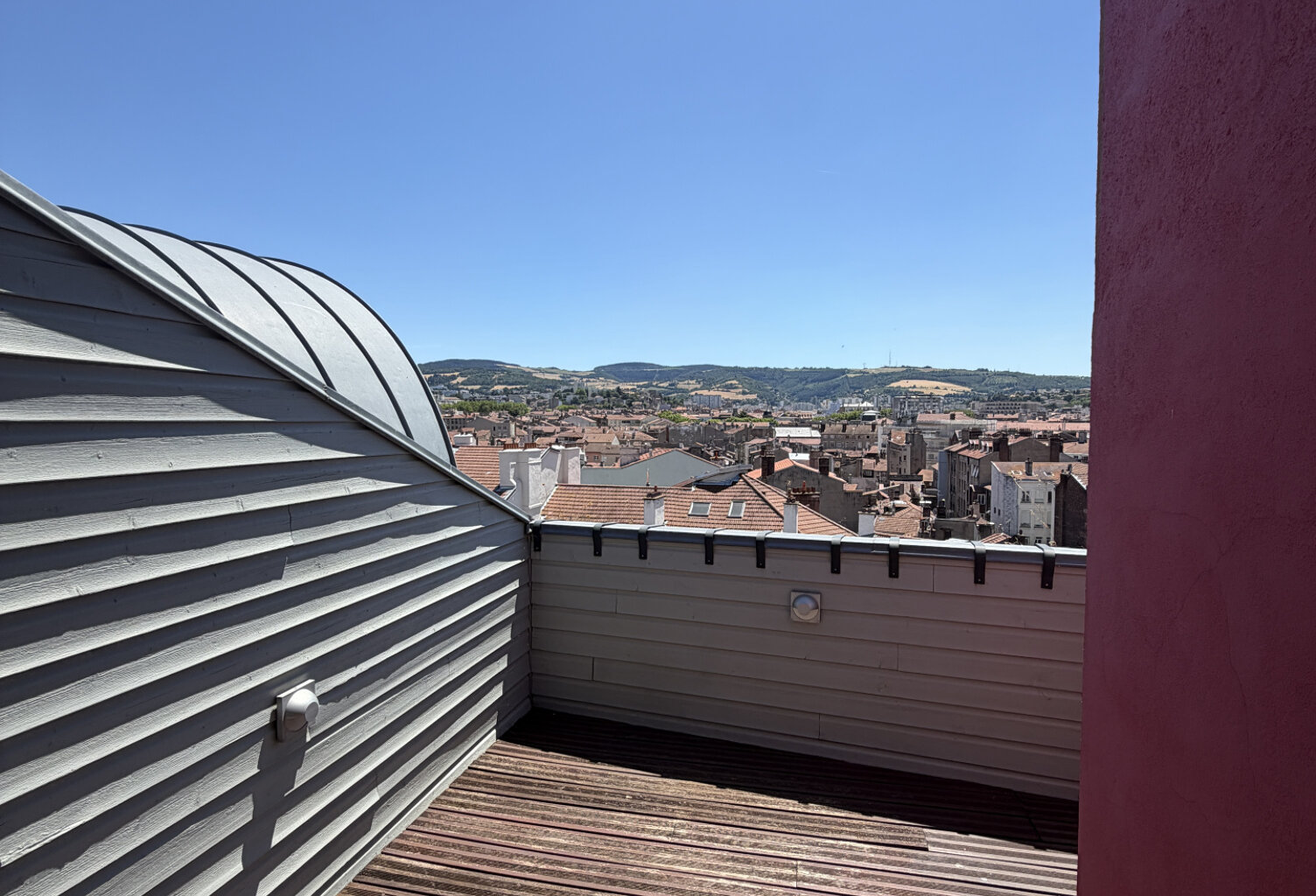F4 avec terrasse - Libération — photo 1