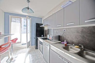 Appartement 5 pièces 345 €
