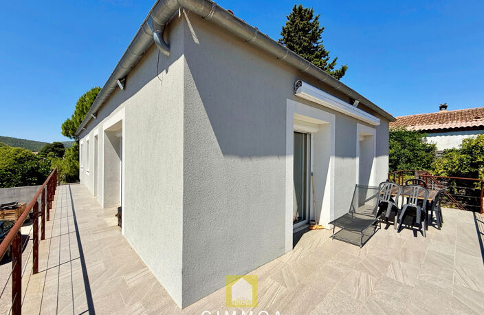 Villa avec fort potentiel   Vue dégagée sur la Gardiole   Pi — photo 4
