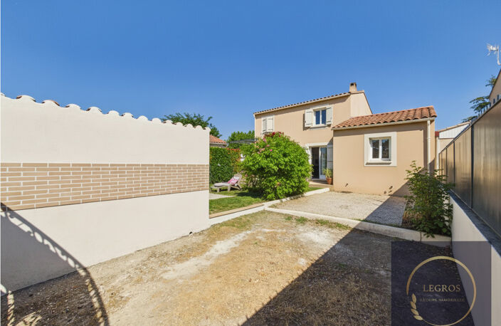 Maison de 112 m2 sur une parcelle de 378 m2  avec piscine. — photo 3
