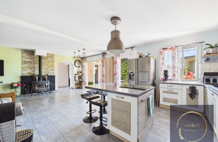 Maison de 112 m2 sur une parcelle de 378 m2  avec piscine. — photo 5