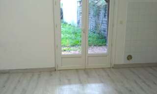 Maison 5 Pièces 103 m² à louer à Saint-Magne (33125)