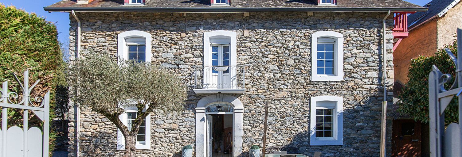 Maison 7 Pièces 197 m² à vendre à Argelès-Gazost (65400)
