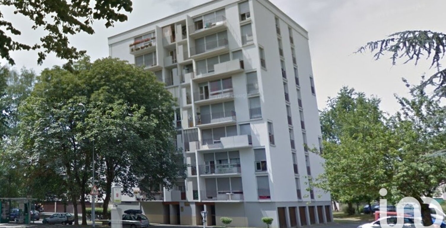Vente Garage 12 m&sup2; — photo 1