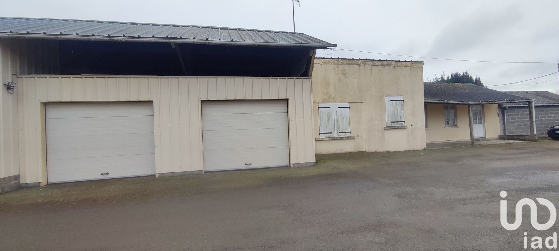 Vente Garage 3 700 m² - Photo 4