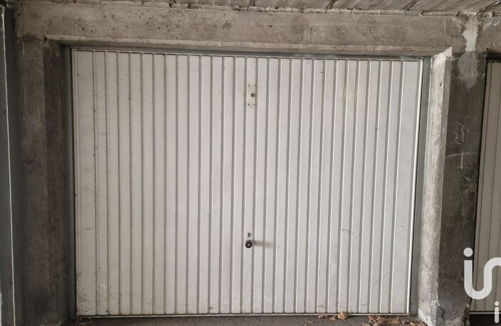 Vente Garage 16 m&sup2; — photo 3