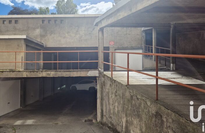 Vente Garage 16 m&sup2; — photo 4