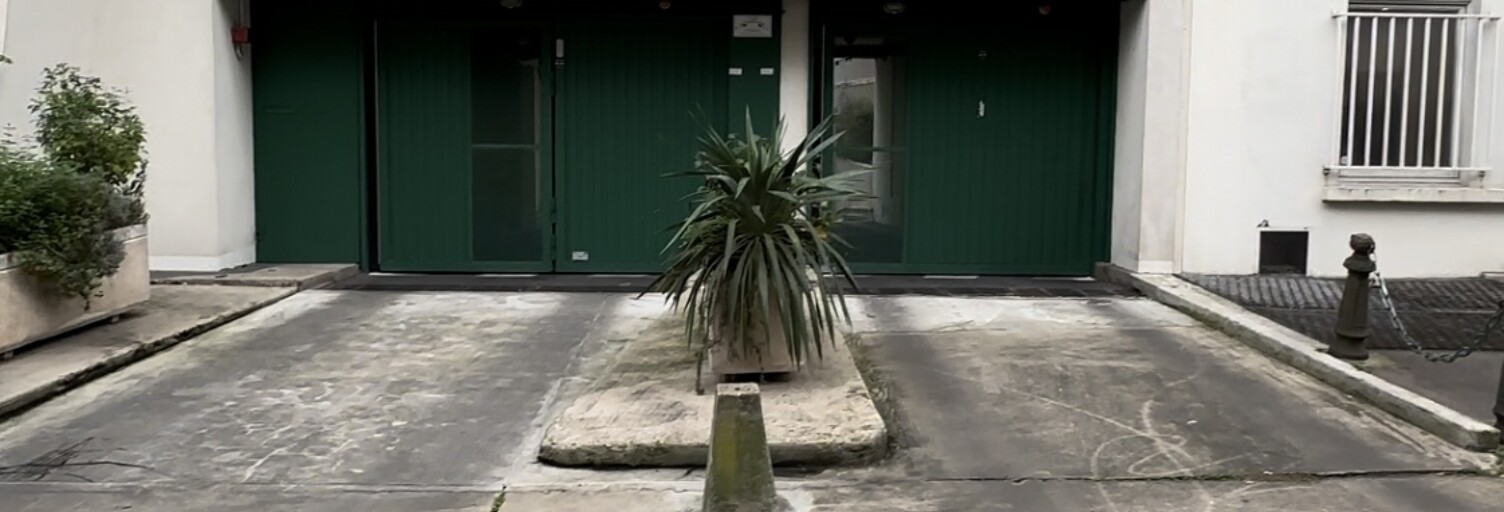 Garage  10 m² à vendre à Paris 20 (75020)