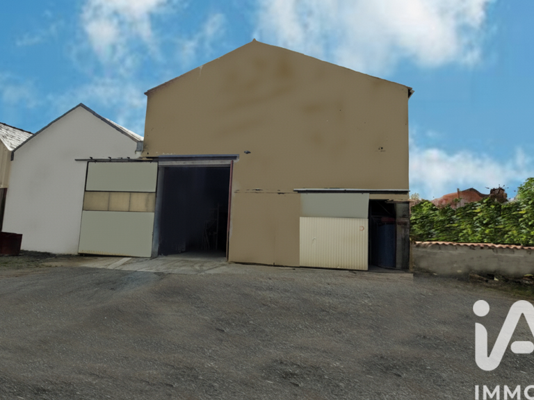 Vente Garage 508 m&sup2; — photo 1
