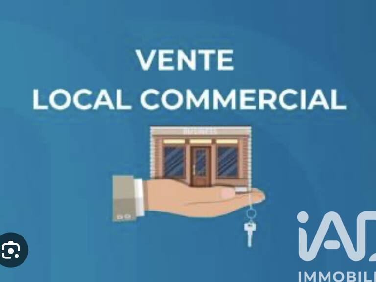 Vente Garage 250 m&sup2; — photo 1