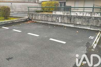 Garage  10500 €