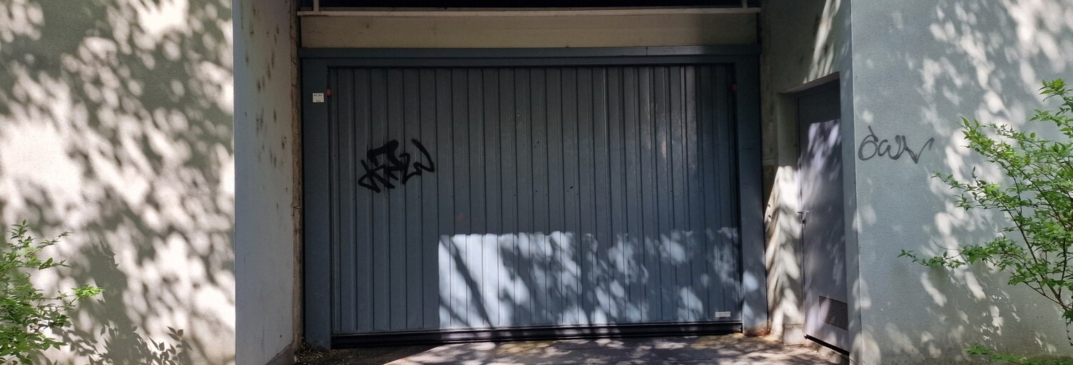 Garage  14 m² à vendre à Grenoble (38100)