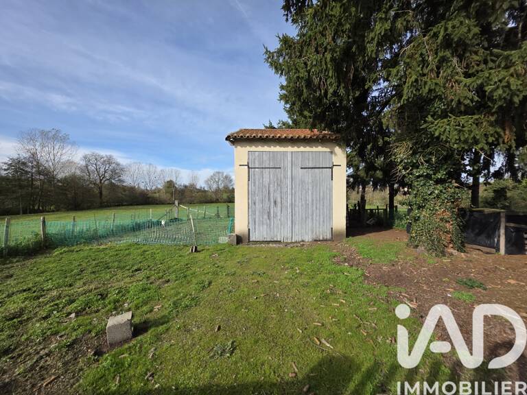 Vente Garage 39 m&sup2; — photo 1