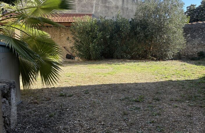 Vente Garage 400 m&sup2; — photo 2