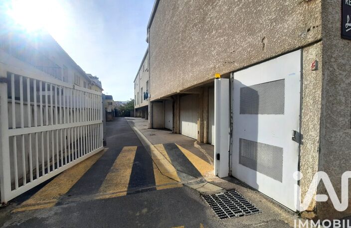 Vente Parking 13 m&sup2; — photo 2