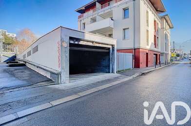 Garage  15500 €