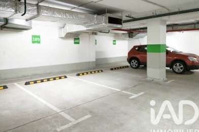 Garage  52000 €