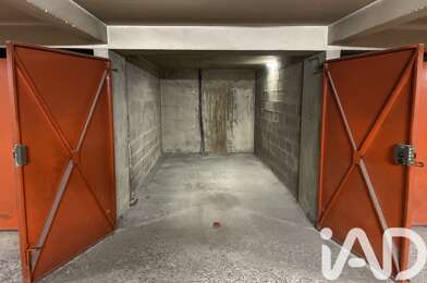 Garage  61000 €