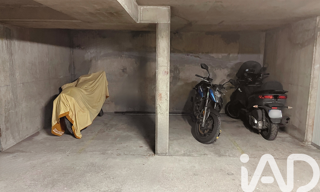 Garage  10 m² à vendre à Paris 10 (75010)