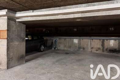 Garage  25000 €