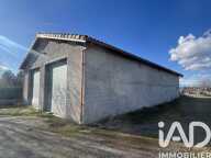 Vente Garage 210 m&sup2; — photo 2