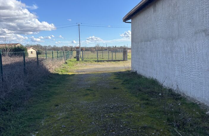 Vente Garage 210 m&sup2; — photo 5