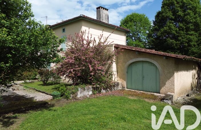 Vente Maison de village 10 pièces — photo 2