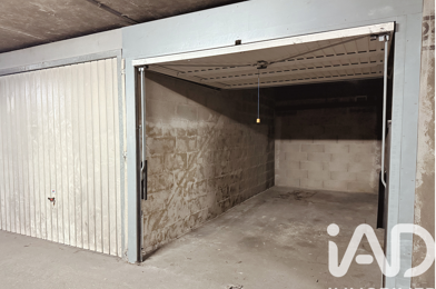 Garage  26000 €