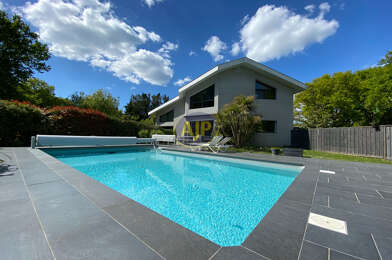 Maison 8 pièces 980000 €