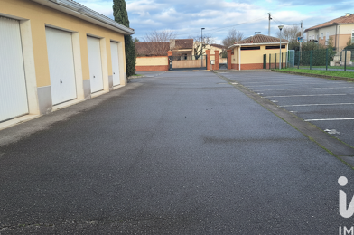 Garage  26000 €