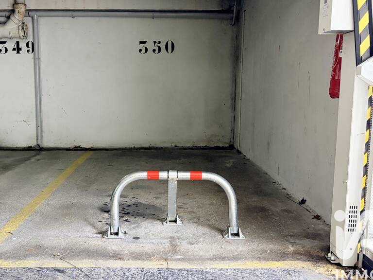 Vente Parking 11 m&sup2; — photo 1