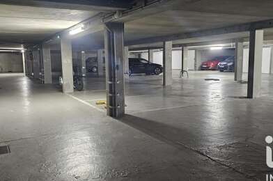 Garage  120000 €