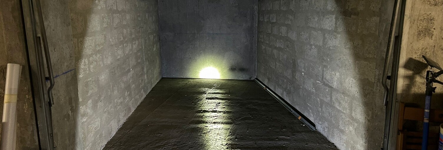 Garage  11 m² à vendre à Courbevoie (92400)