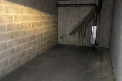 Garage  17000 €