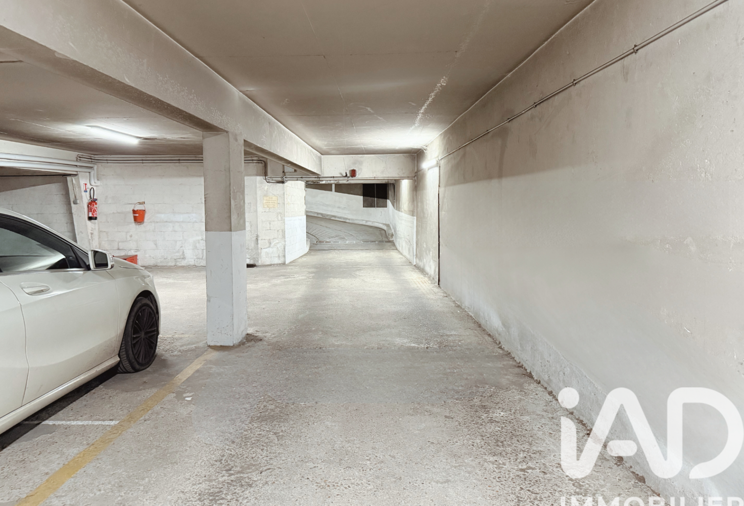 Vente Parking 12 m&sup2; — photo 1