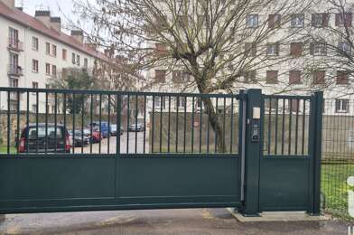 Garage  13000 €