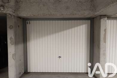 Garage  24000 €