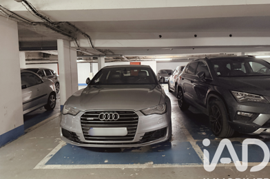 Garage  24000 €