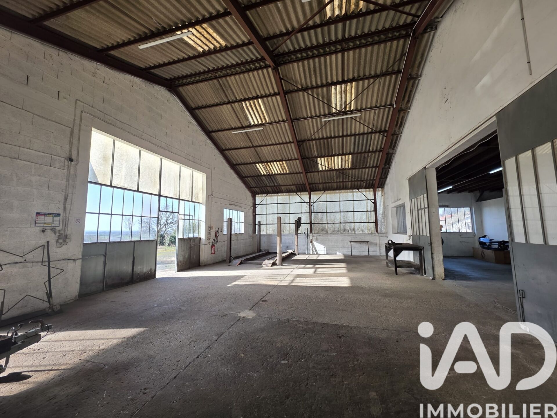 Vente Garage 510 m² - Photo 5