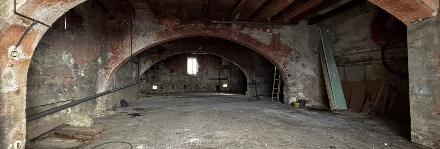 Garage  225 m² à vendre à Sallèles-d'Aude (11590)