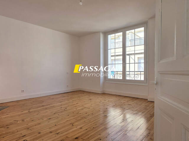 Appartement 3 pièces à louer à Rodez - Hypercentre — photo du bien