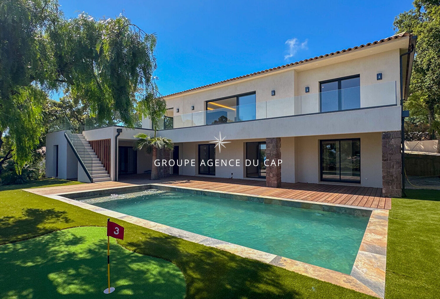 VILLA RECENTE 7 PIECES AVEC VUE MER GARAGE 70 M² ET PISCINE, AUX ISSAMBRES — photo 1
