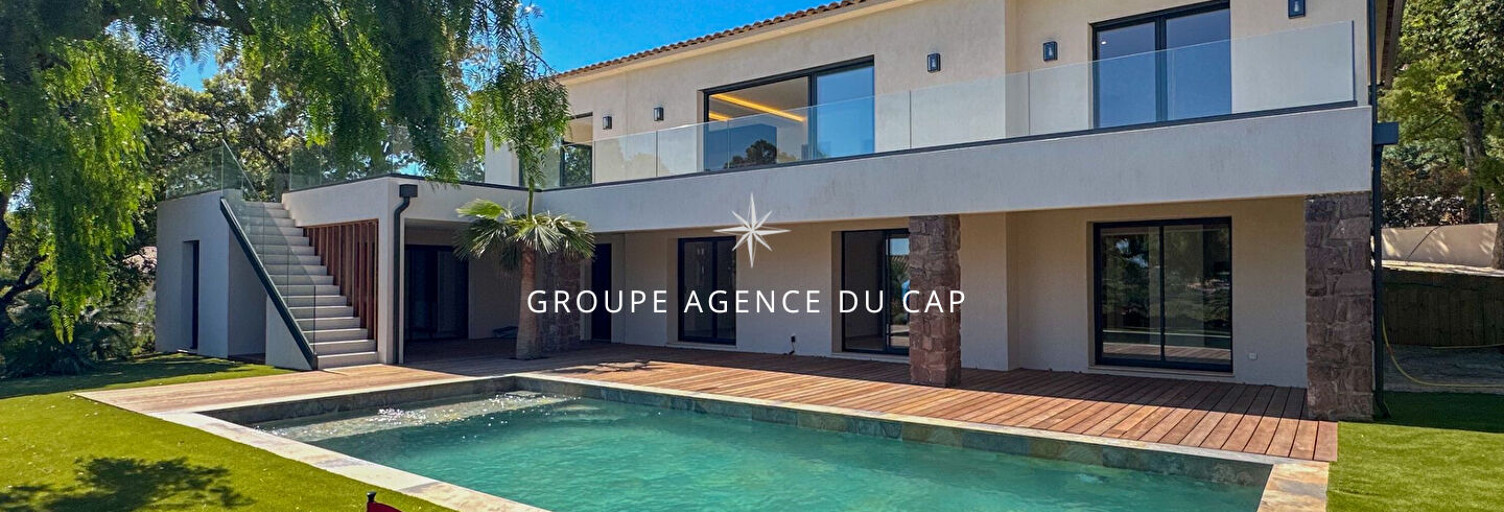 Maison 7 Pièces 238 m² à vendre à Roquebrune-sur-Argens (83380)