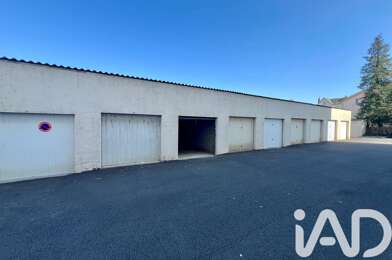 Garage  11000 €