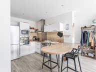 A VENDRE _ Très bel appartement de 68.87 m² avec jardin et terrasse , et garage  proche mer à Carry-le-Rouet — photo 2