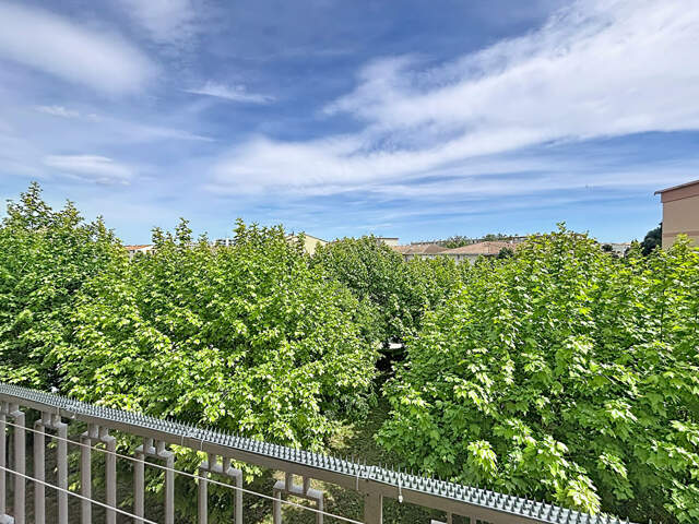 T4 transformé en T3 lumineux avec balcon au calme - Étage élevé à 15 min de la mer — photo du bien