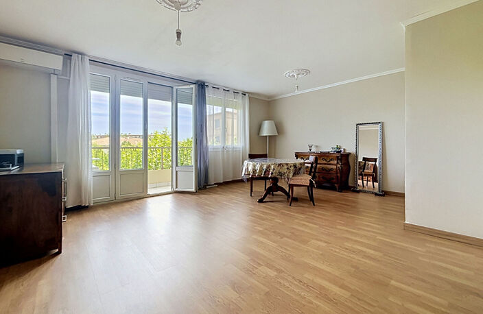T4 transformé en T3 lumineux avec balcon au calme - Étage élevé à 15 min de la mer — photo 3